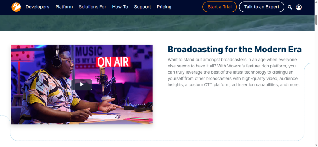 How To Start an Online Radio Station - The Complete Guide - Muvi